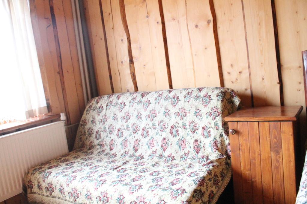 Gostynniy Dvir Raytshtoky Hotel Vorokhta Room photo