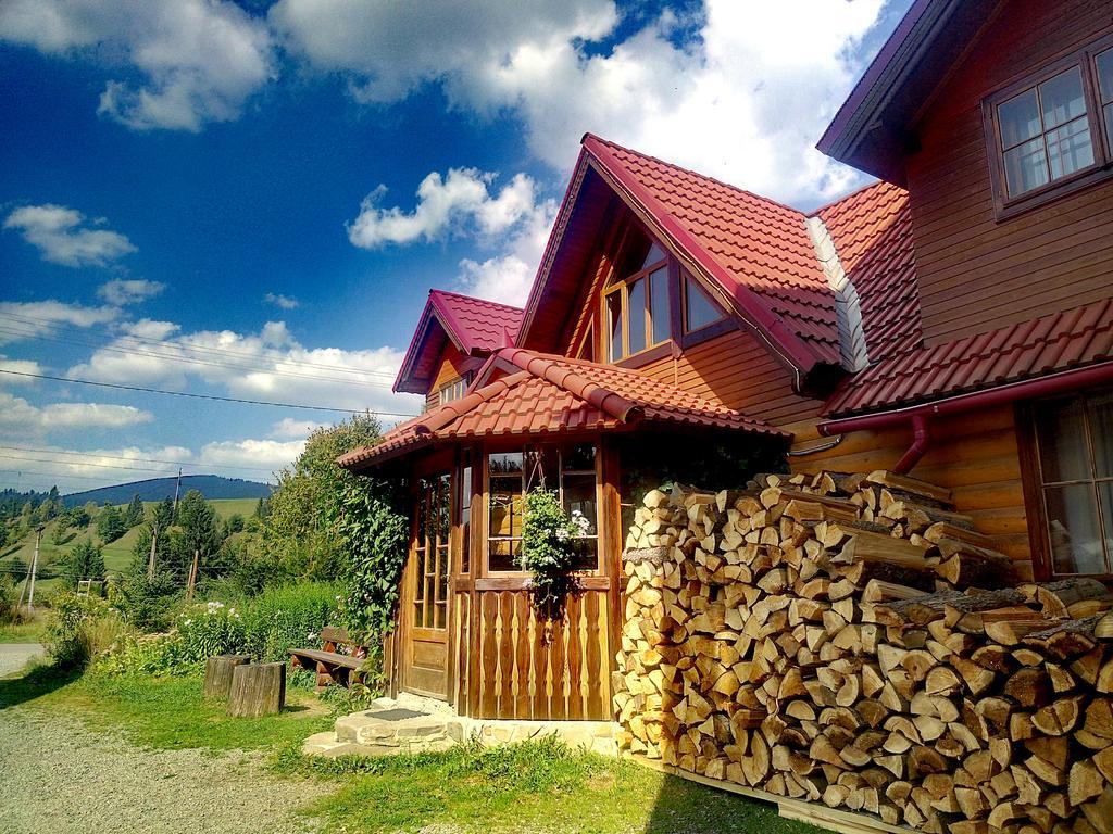 Gostynniy Dvir Raytshtoky Hotel Vorokhta Exterior photo